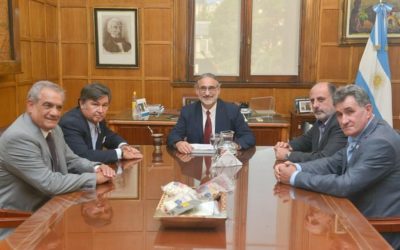 La Comisión de Enlace se reunió con el Ministro Basterra