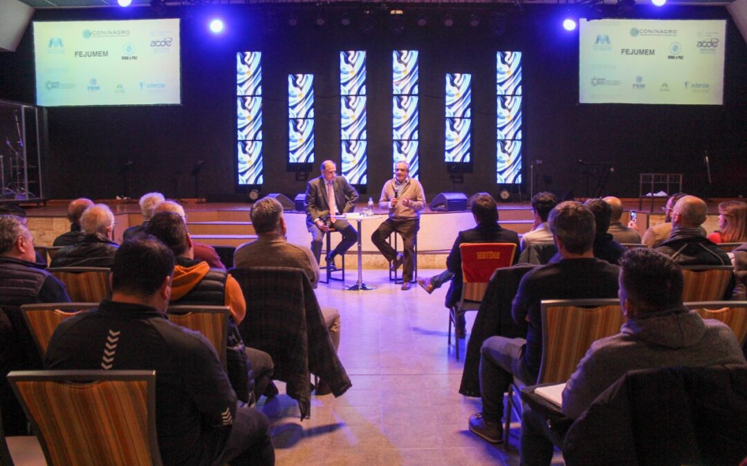 Iannizzotto: “La salida es el trabajo, la solidaridad y el asociativismo”