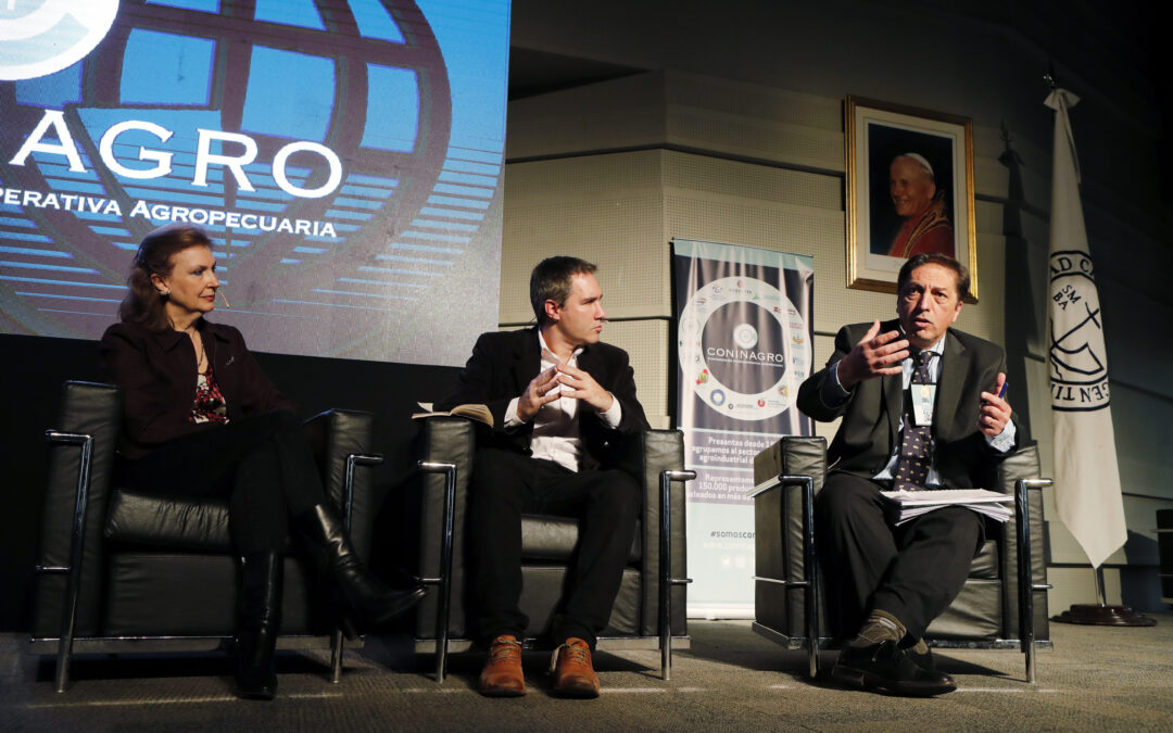 Economistas y empresarios coincidieron sobre la necesidad de “cambiar las reglas de juego económico y de producción”