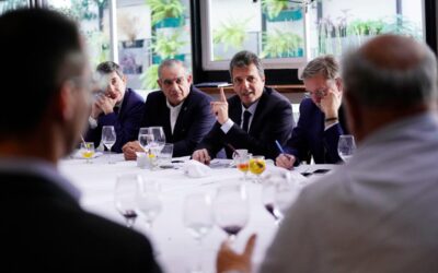 Iannizzotto y los presidentes de las Federaciones de Coninagro recibieron al Ministro Sergio Massa